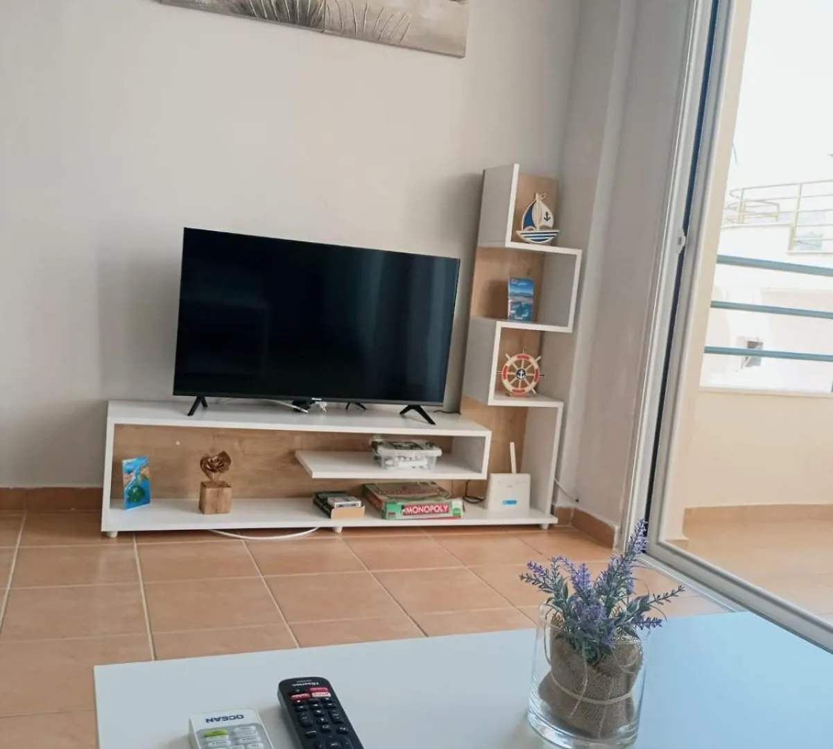 One Bedroom Beachfront Retreat! Comfortable Stay! Sarandë Albania